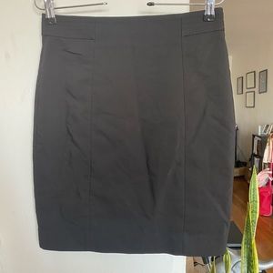 Black basic pencil skirt